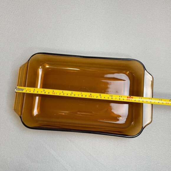 Vintage Anchor Hocking Amber Glass Baking Tray with Wicker Handles 2 QT. - Picture 8 of 9